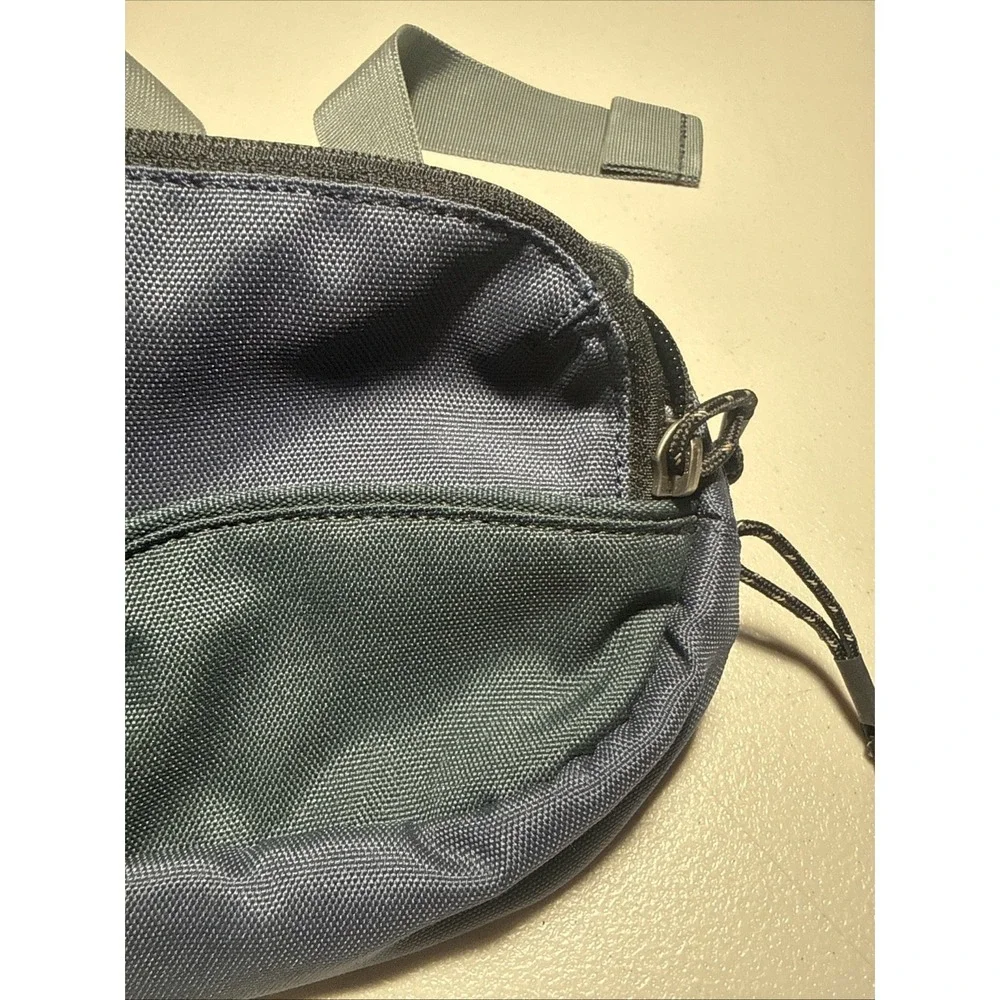 Marmot Waist Pack Multi Pocket Bag Lumbar Fanny Pack Bag Small Blue Two Zip